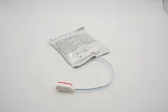 Innomed Medical CardioAid-1 Náhradné elektródy AED Defibrilátoru CardioAid-1 pre dospelé osoby – pohľad 1