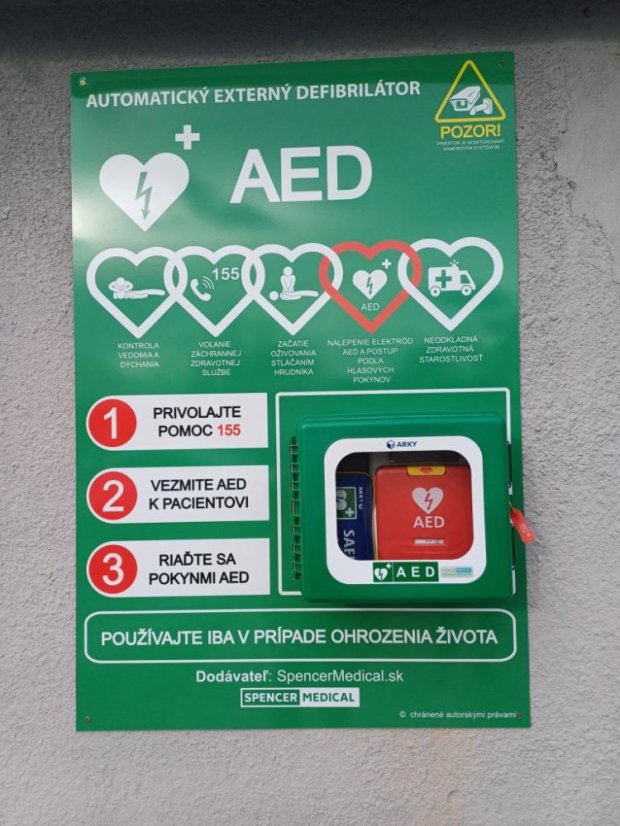 AED defibrilátor Obec Zálesie