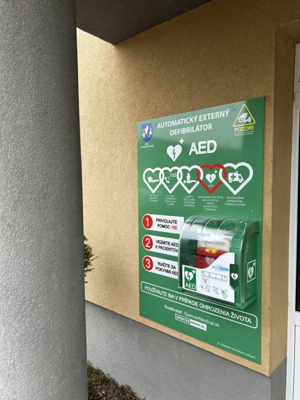 AED defibrilátor Zemianske Sady