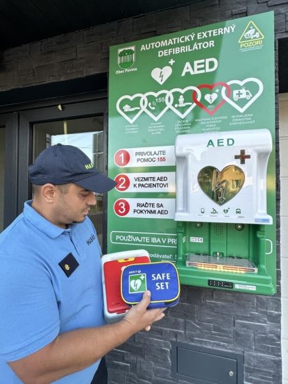 AED defibrilátor Obec Povina