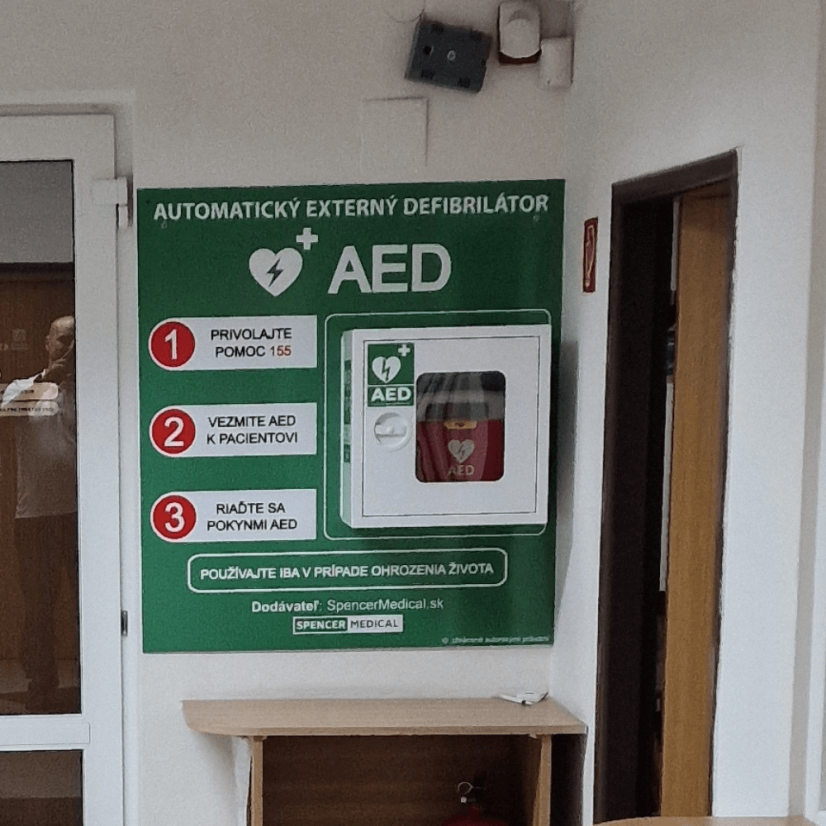 Informacna tabula interier aed defibrilator 1