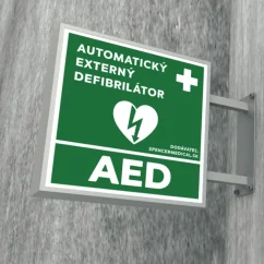 Svetelná obojstranná informačná tabuľa AED defibrilátor – pohľad 1