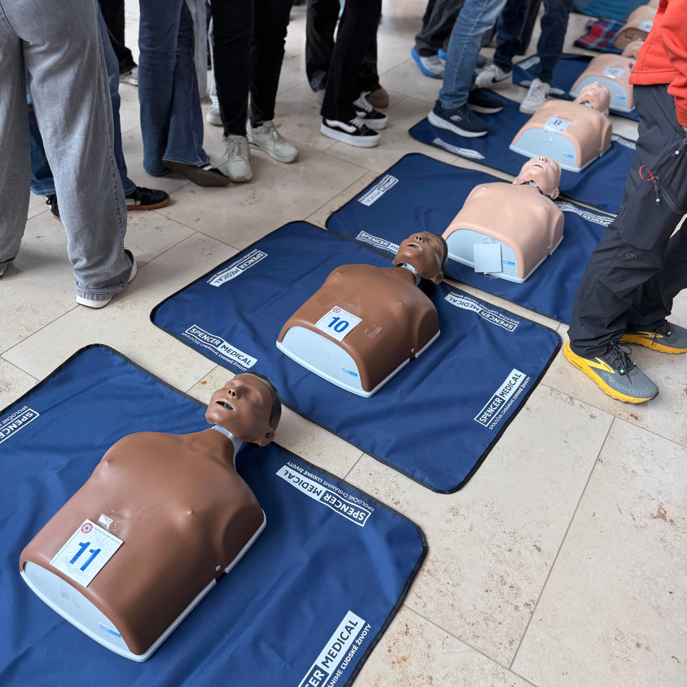 Bratislava – tréningové figuríny pripravené na nácvik KPR